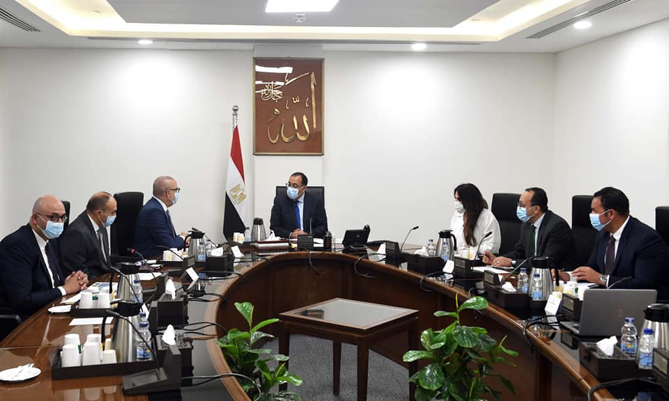 رئيس الوزراء يتابع تقييم الأثر المروري لمقترحات ربط القاهرة الخديوية بمحاور القاهرة